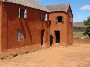 Trano Gasy, Madagascar - obranuevaencordoba
